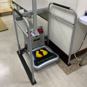 身高體重機扶手